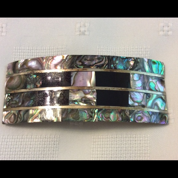 Alpaca Mexico MOP hair barrette. Vintage